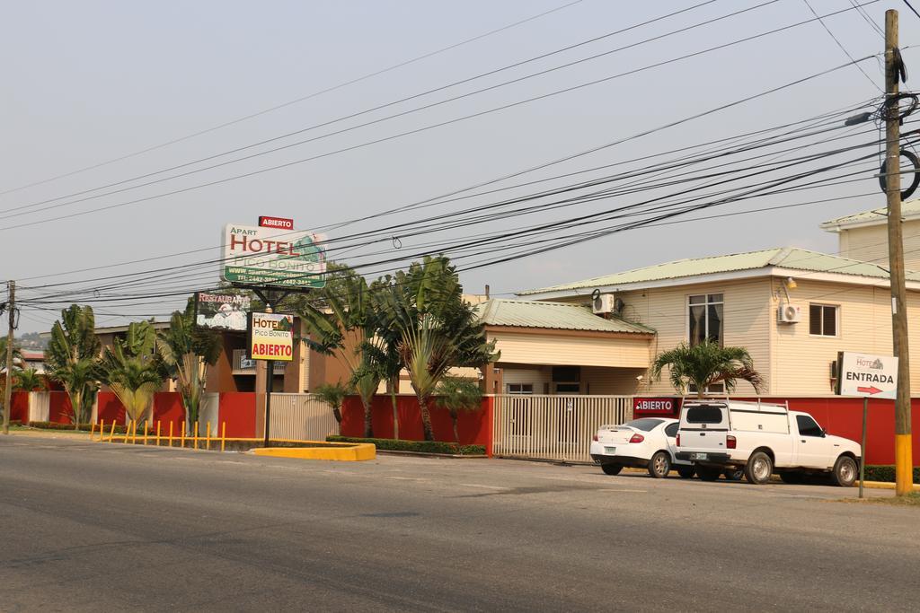 Apart Hotel Pico Bonito ลาเซย์บา ภายนอก รูปภาพ